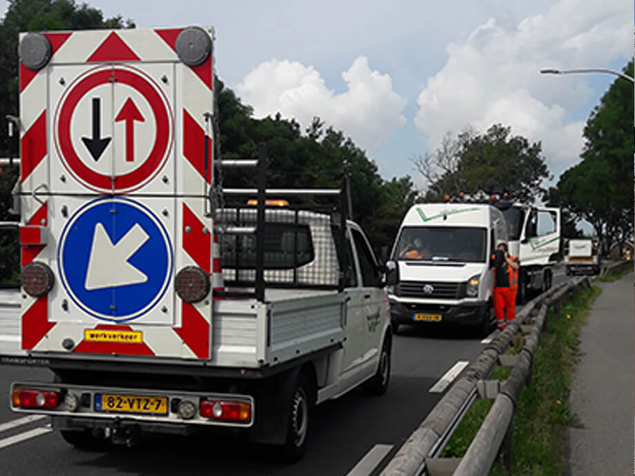 Verkeersmaatregelen - van der wal verkeersdiensten schade wegdek 920x690px