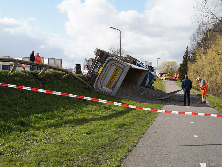 Beelden - van der wal verkeersincident krimpenerwaard 920x690px
