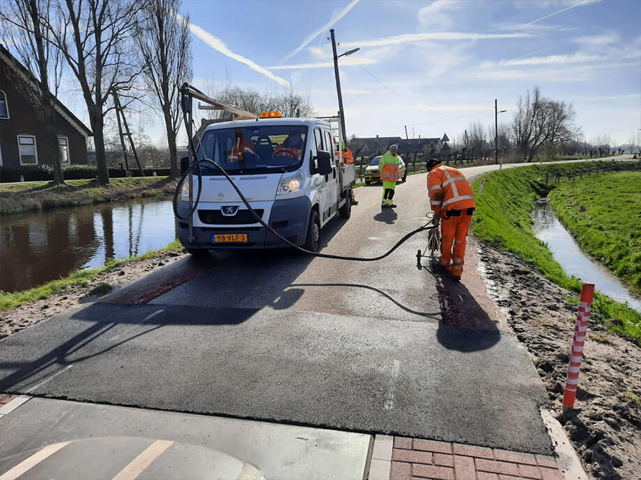 Markering - van der wal wegmarkering aanbrengen 920x690px